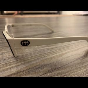 GUCCI frames